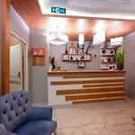Hotel Litros &