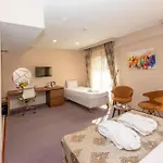 Litros & Hotel Provincia di Istanbul