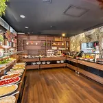 Litros & 4* Provincia di Istanbul