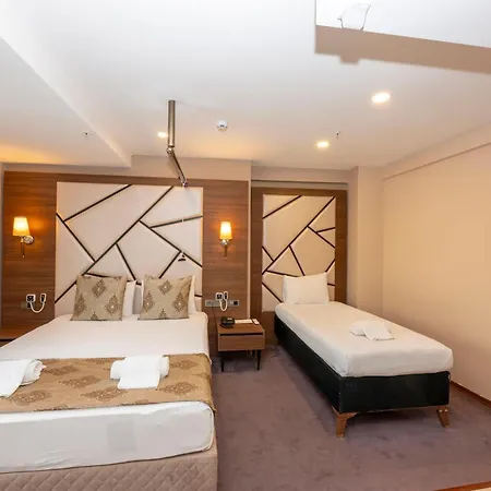 Hotel Litros &